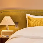 Arq Paleis 4*
