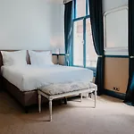 Hotel Arq Paleis 4*
