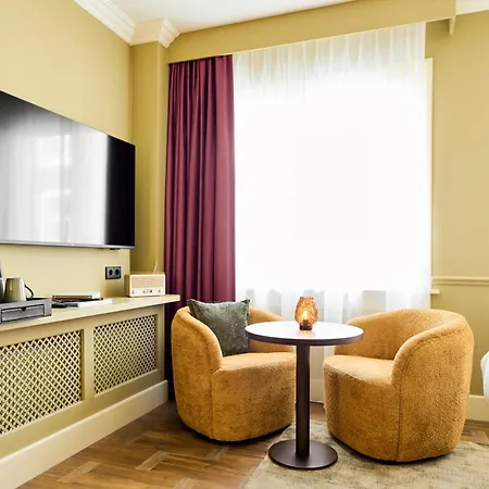 Arq Paleis Hotel