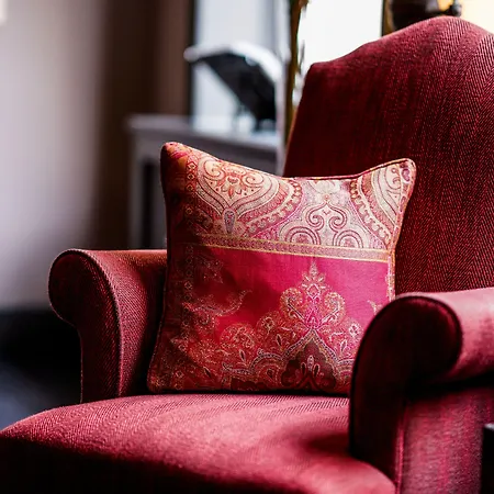 Arq Paleis 호텔 4*