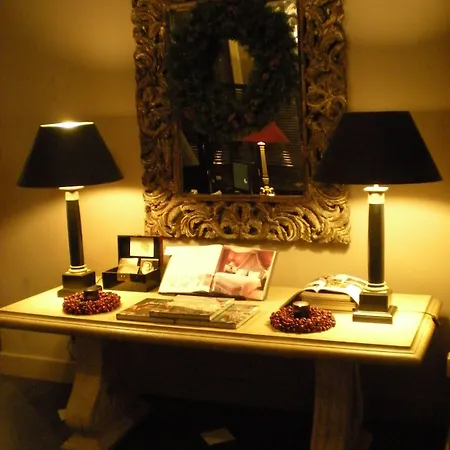 Arq Paleis 4* 헤이그