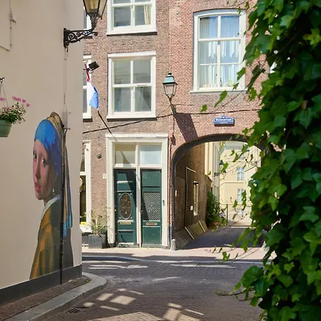 Arq Paleis 4* The Hague