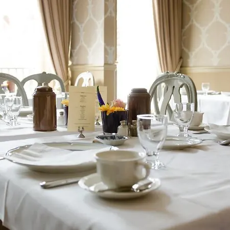 Hotel Paleis 4*