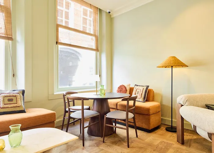 Arq Paleis لاهاي