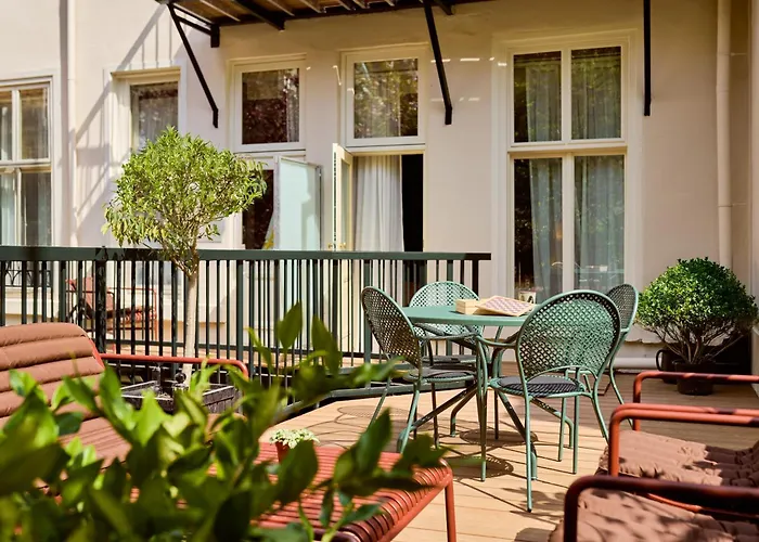 Arq Paleis 4* لاهاي