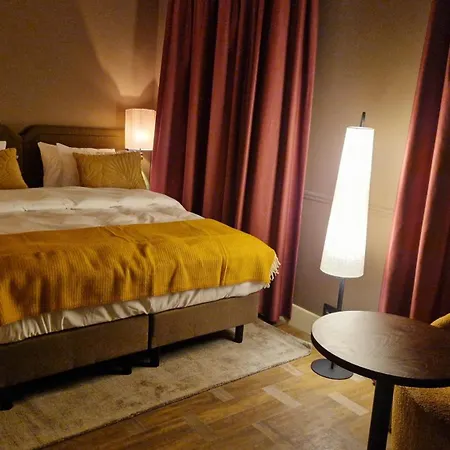 Paleis 4* Den Haag