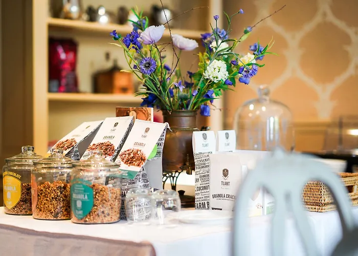 Arq Paleis 호텔 4*